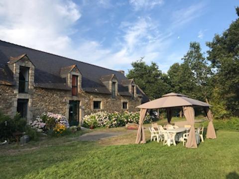 Domaine Du Lesty Bed & Breakfast Ambon Eksteriør bilde
